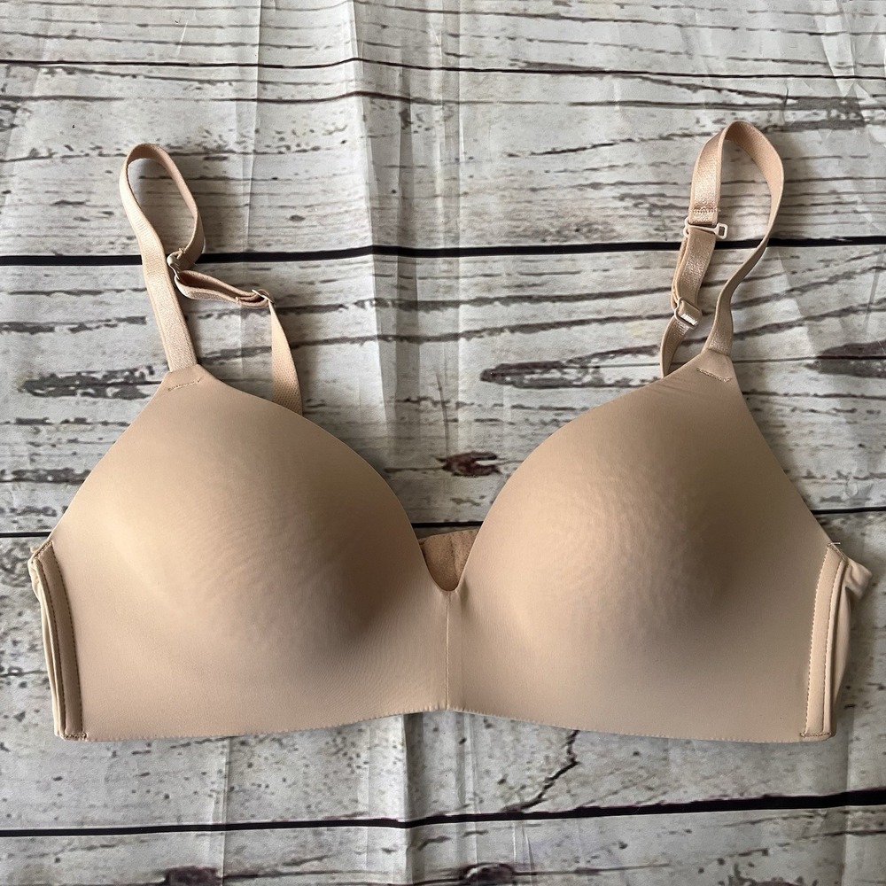 Auden The Bliss Bra 36B Womens Wireless Lightly Lined Nude Beige Adjustable